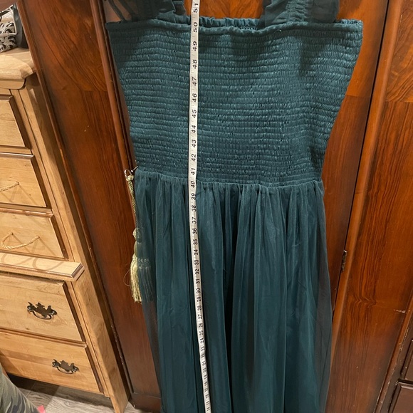 Prom/Special Occasion, wear anytime dress. - Picture 7 of 8